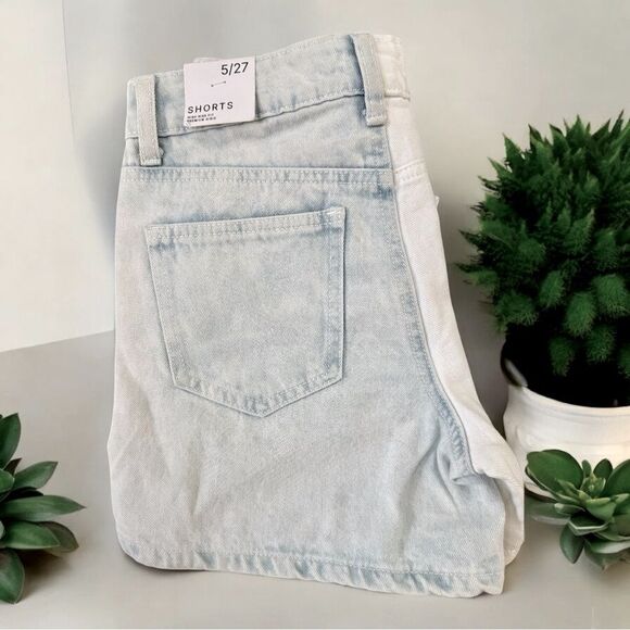 Flying Angel two toned denim shorts size 27/5 NWT. - Picture 6 of 6